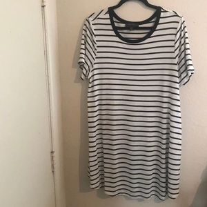 FOREVER21 Striped Shirt